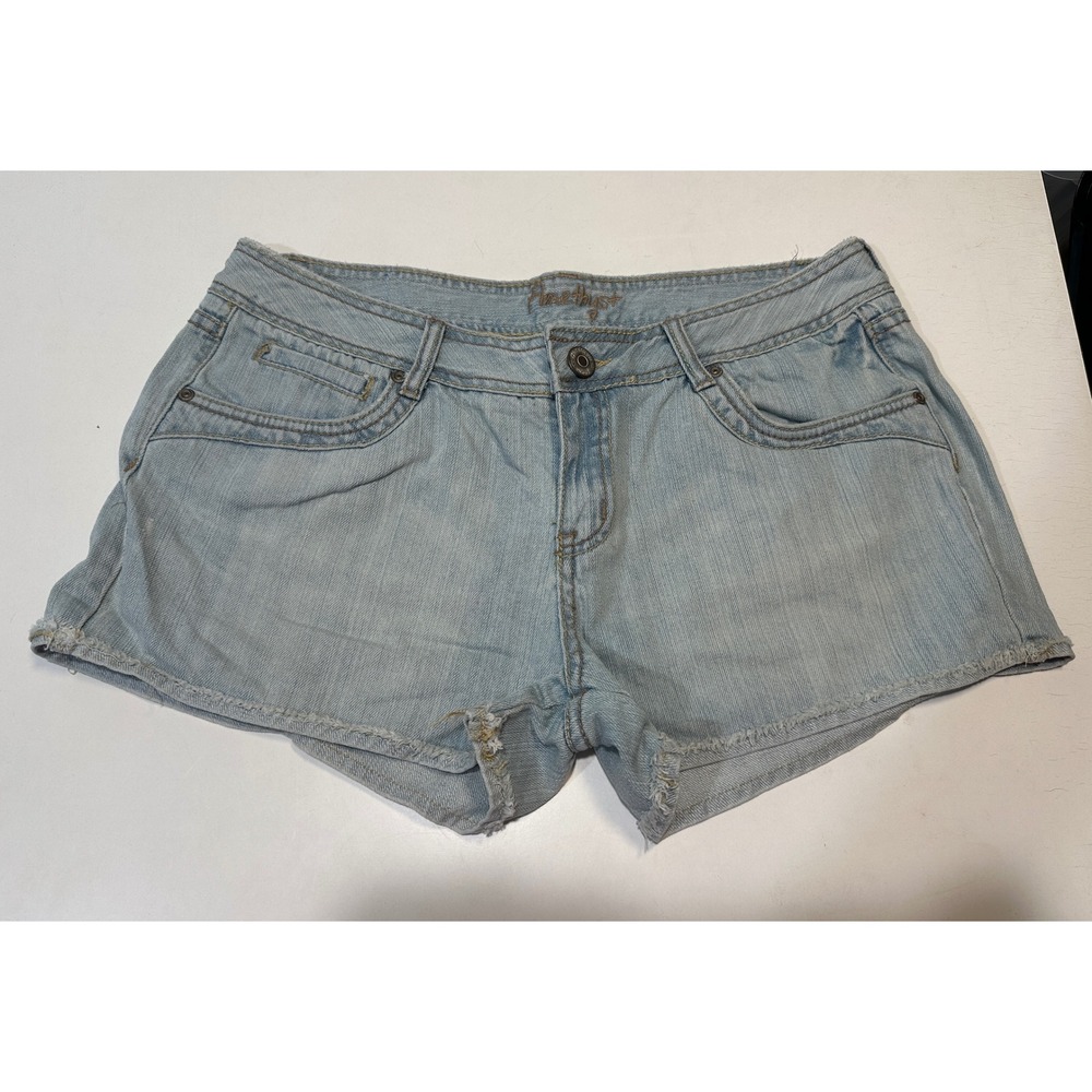 Amethyst Jeans Denim Shorts Women Size 13 Lt Blue Cotton Raw Hem Casual Summer